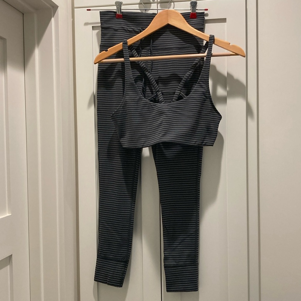 Vuori Daily Form and Yosemite Bra Striped Set